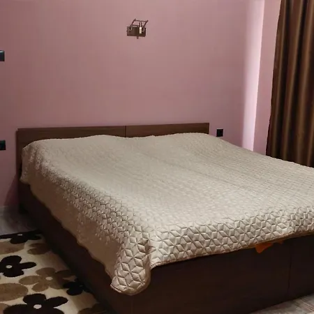 роял 3* Sandanski