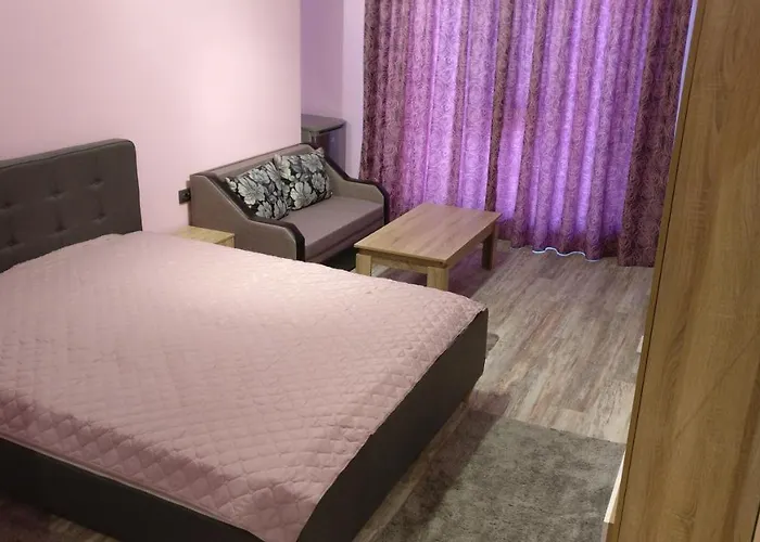 게스트하우스 роял 산단스키