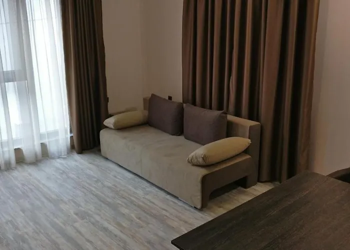 роял 게스트하우스 3*